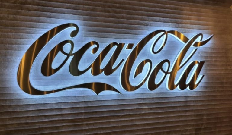 Entrevista | Caryn Davis revela la visión de Coca-Cola para la diversidad en Latinoamérica