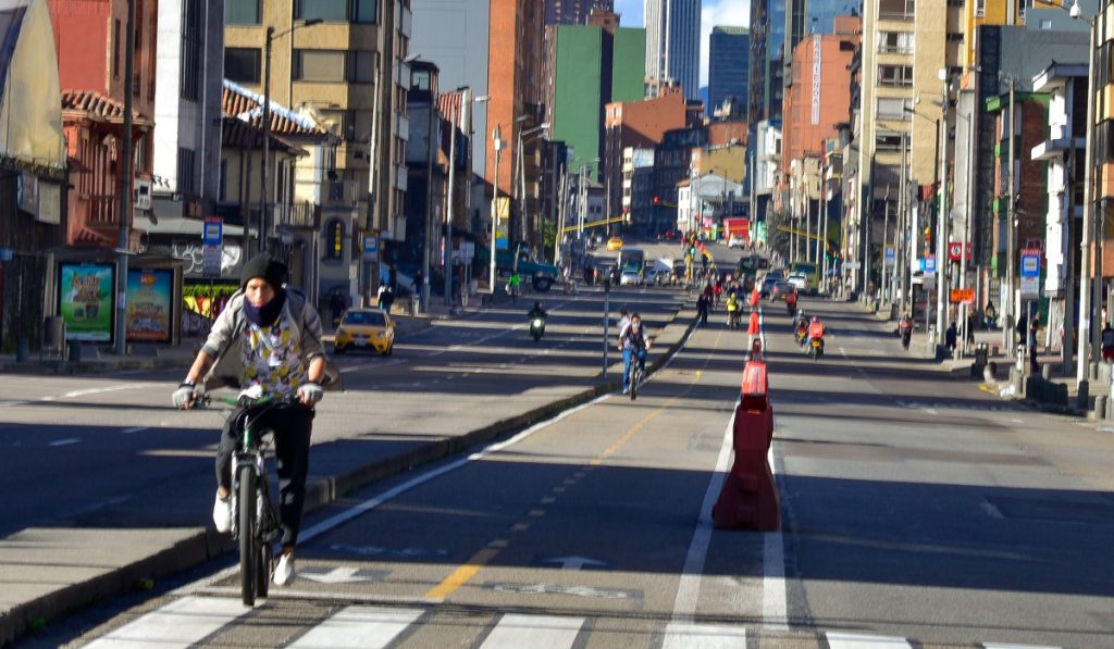 La bicicleta es una de las alternativas de movilidad sostenible. Foto: Secretaría de Movilidad de Bogotá. 