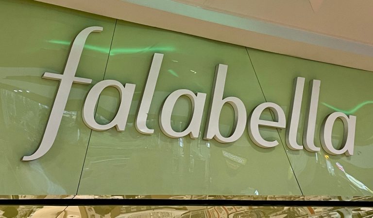 Falabella continúa con desinversiones en Chile, ¿habrá también en Colombia?