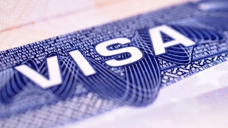 ¿Colombianos podrían viajar a Estados Unidos sin visa de turista?