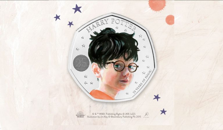 Reino Unido lanza moneda para conmemorar 25 años de Harry Potter