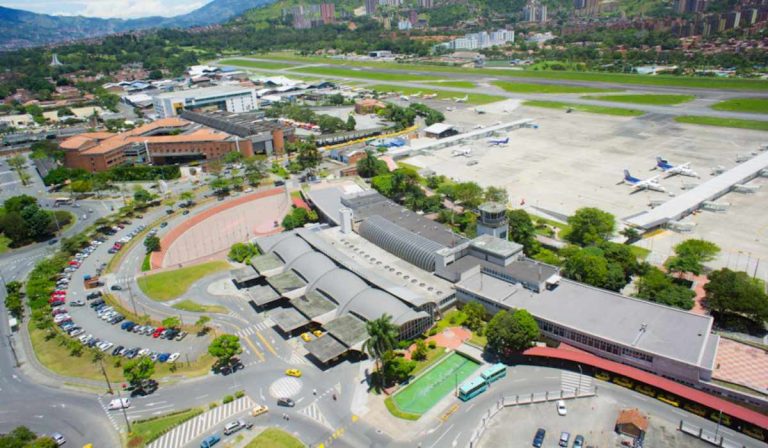 ¿Es posible reubicar el aeropuerto Olaya Herrera de Medellín? Habla el Gobierno