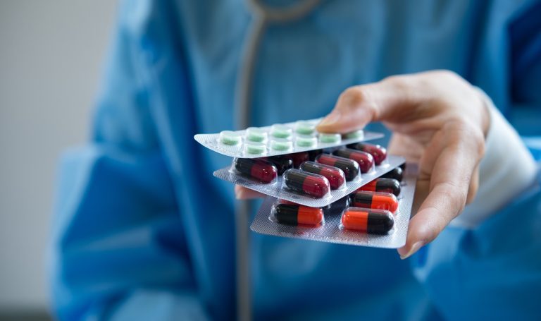 Industria farmacéutica pide políticas públicas para fortalecer el sector