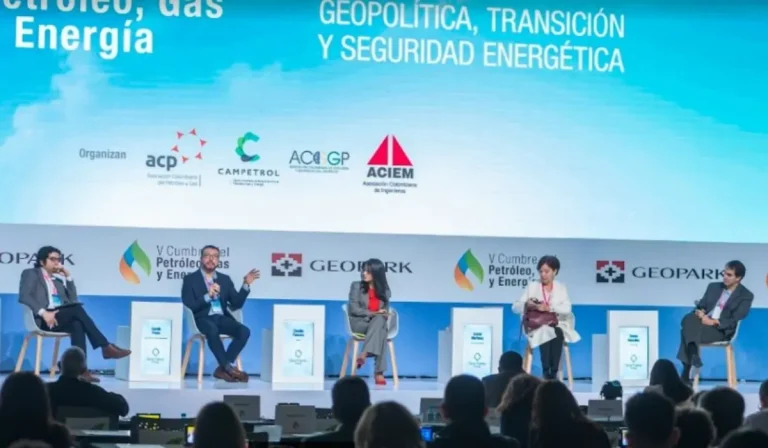 Expertos dan fecha definitiva para lograr la transición energética en Colombia