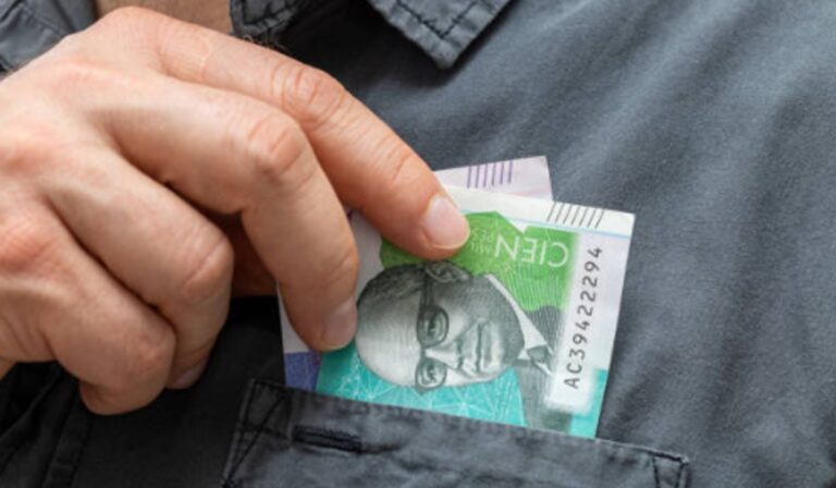 En Colombia no están circulando billetes falsos de $100.000 con este número de serie