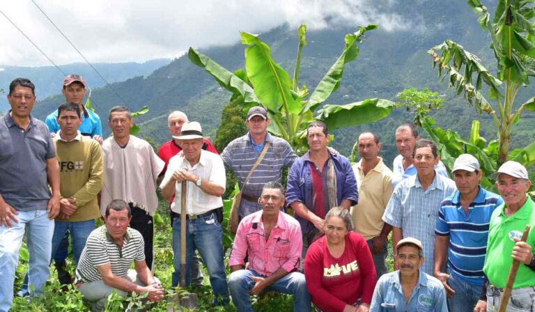 Campesinos podrán ser empresarios con el Proyecto Valle Agro en Colombia