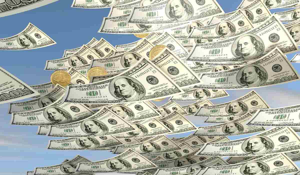 Dólar en Colombia. Imagen de kalhh en Pixabay