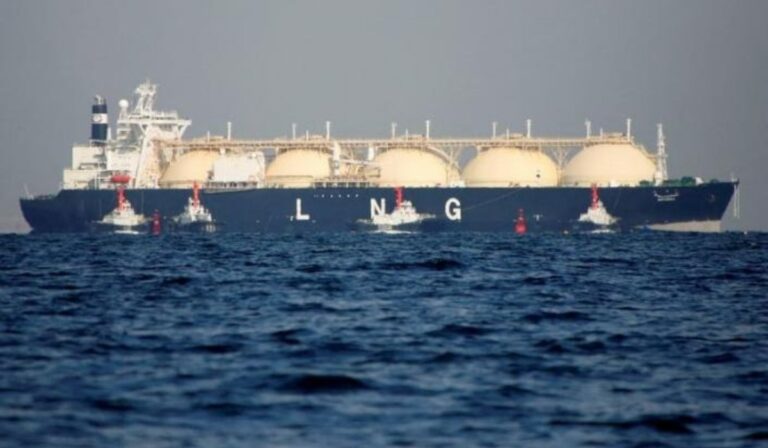 Empresas japonesas acuerdan comprar gas GNL a Omán y EEUU