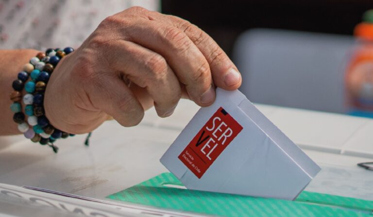 Chile regresa al voto obligatorio tras casi 11 años de que fuera voluntario