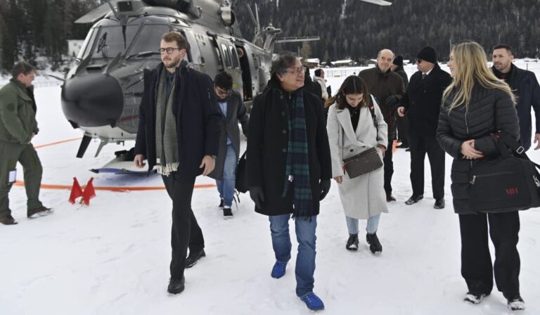 Foro Económico Mundial: presidente Petro llega a Davos para hablar con banca multilateral