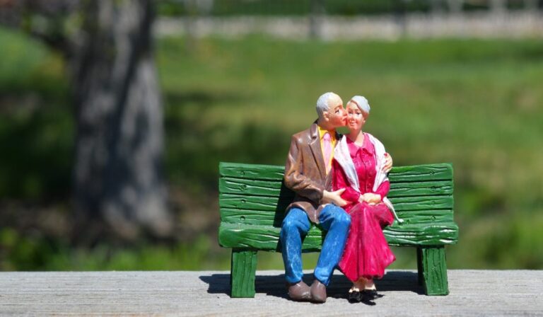¿Puede una pareja cotizar en Colpensiones y recibir una pensión conjunta?