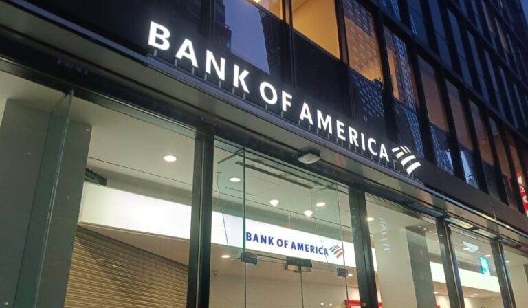 Beneficios del Bank of America repuntaron 19 % en el segundo trimestre por altas tasas de interés