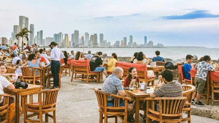 Café del Mar tendrá que salir del Baluarte de Santo Domingo en Cartagena