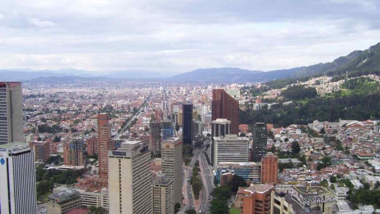Así regirá el pico y placa en semana santa en algunas capitales de Colombia