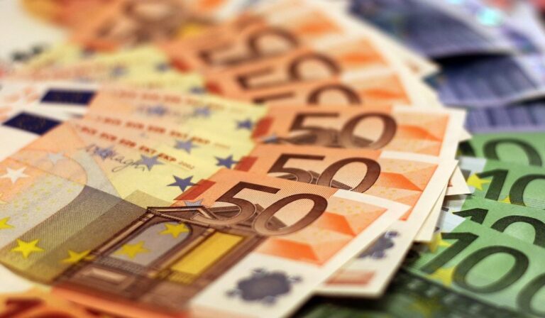 Premercado | Inflación en Europa se derrumba y toca su menor cifra en dos años