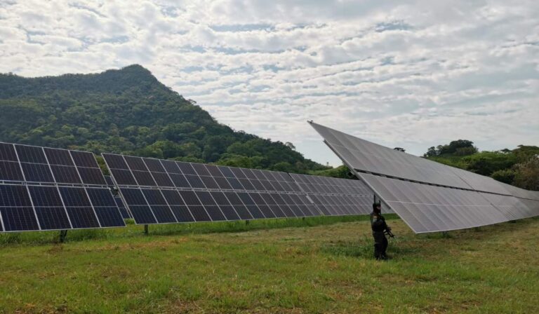 Grenergy invirtió US$50 millones en construcción y operación de tres plantas solares en Colombia