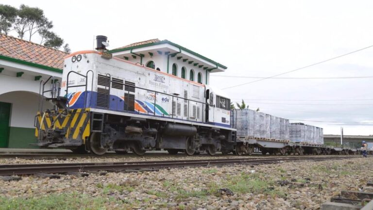 Primicia | Adjudican obras para mantener operación de ferrocarril Bogotá – Belencito