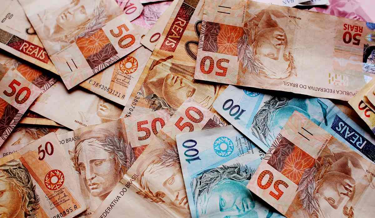 Banco Central de Brasil mantiene tasas en 13,75 % y esquiva presiones por reducirla