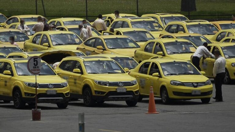 ANIF dice que es inconveniente pagar subsidio a taxistas que usen gasolina