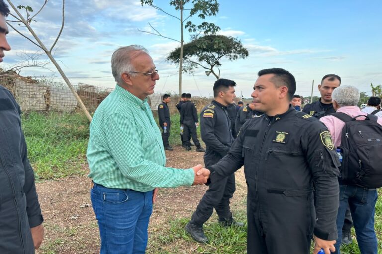 En libertad los policías y funcionarios petroleros retenidos en San Vicente del Caguán