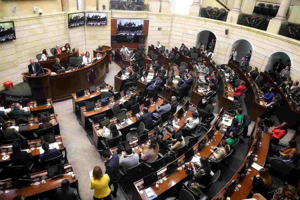 Sesión del Congreso de Colombia donde se tramitan las reformas a la salud, laboral y pensional del gobierno de Gustavo Petro