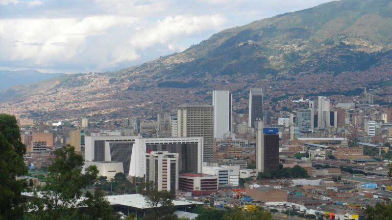Tenga en cuenta los cierres viales en Medellín para este puente festivo