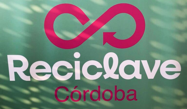 Coca-Cola continúa con su compromiso ambiental en Colombia; llega Reciclave a Córdoba