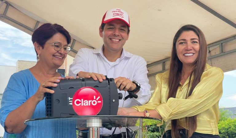 Claro invierte $12.000 millones para conectar con fibra óptica a municipios de Colombia