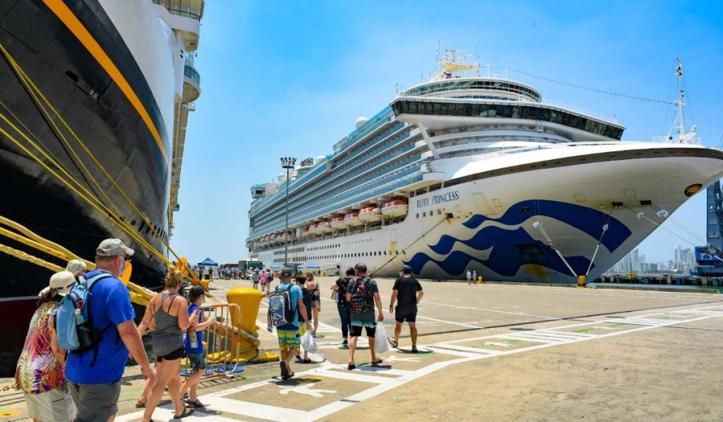 Temporada de cruceros en Cartagena, Colombia