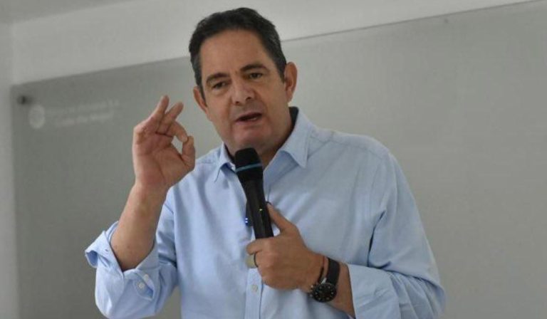 La movida de Germán Vargas Lleras para atajar la reforma a la salud de Petro