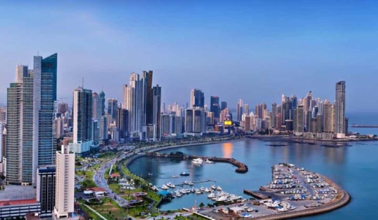 Beneficios de invertir en vivienda en Panamá este 2023 y claves para hacerlo