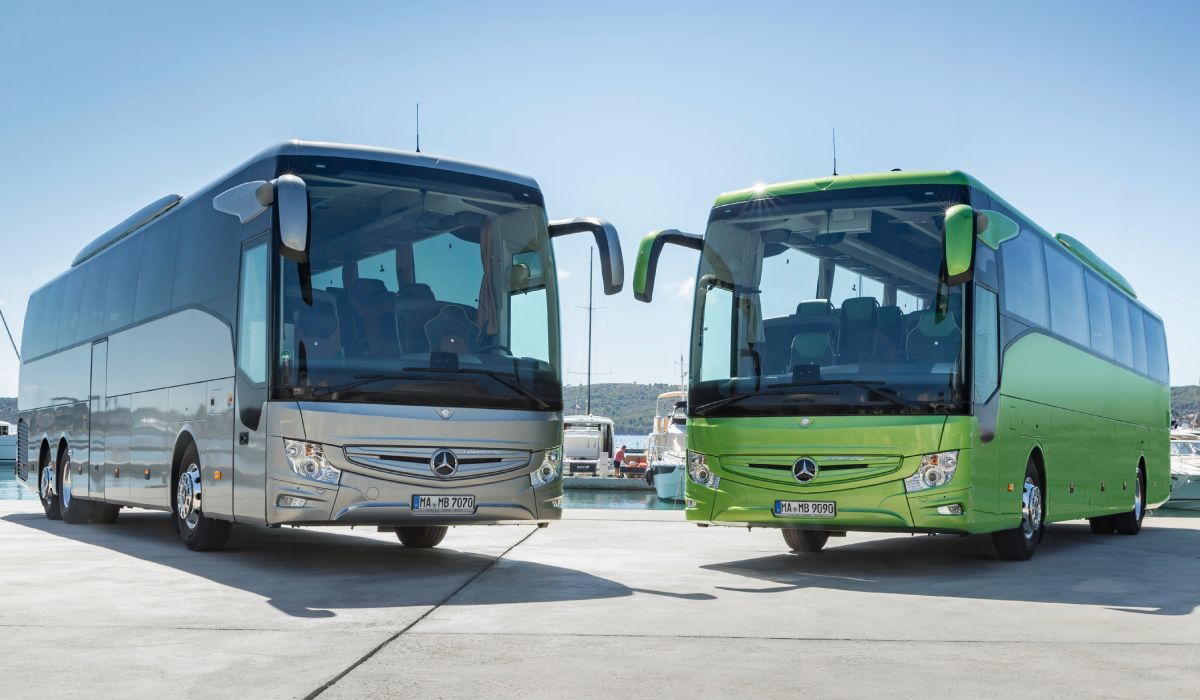 Buses de Divemotor Colombia, multinacional que llegó al país
