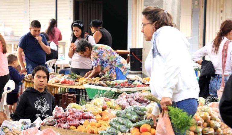 Esta es la lista de los 12 alimentos de alto consumo en Colombia que caen de precio