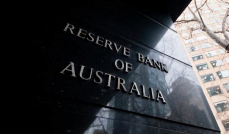 Premercado | Banco de Australia sube tasas de interés y causa nuevas dudas en el mundo