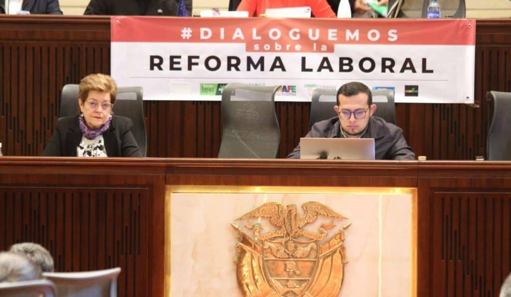 Discusión de la reforma laboral en el Congreso de Colombia