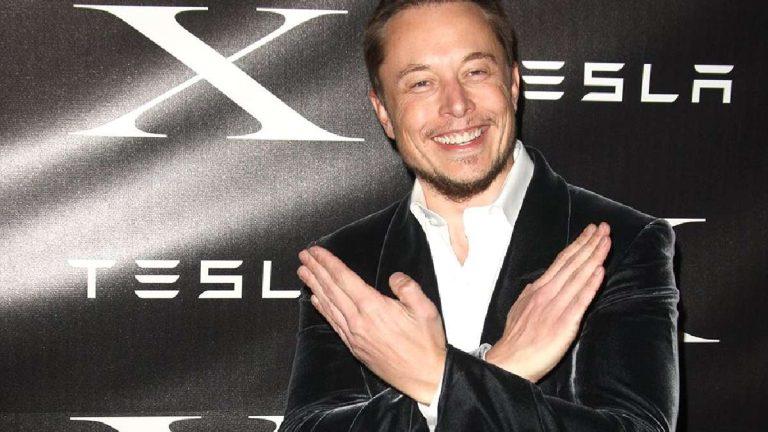 La historia detrás de la X de Twitter que inspira a Elon Musk