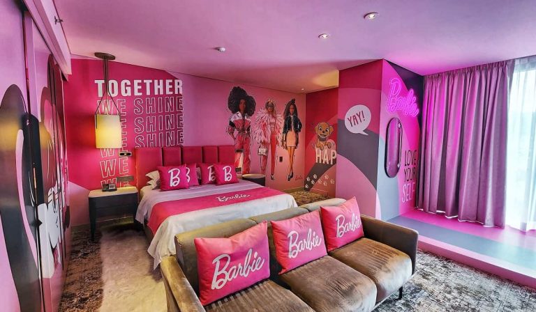 Esto cuesta una noche en la primera habitación temática de Barbie en el Hilton Bogotá Corferias