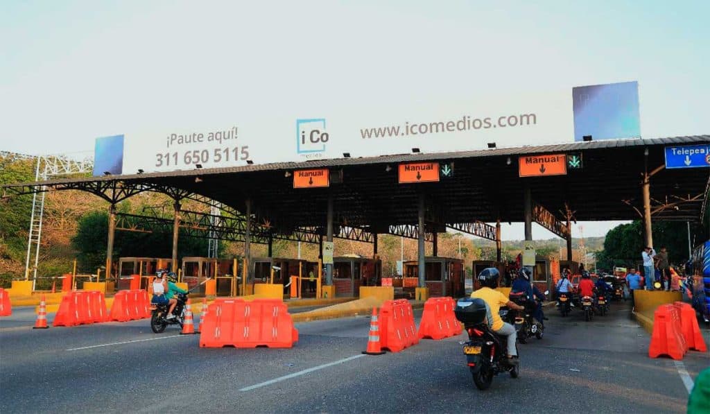 Peaje Turbaco en la vía Cartagena Barranquilla corredor de carga