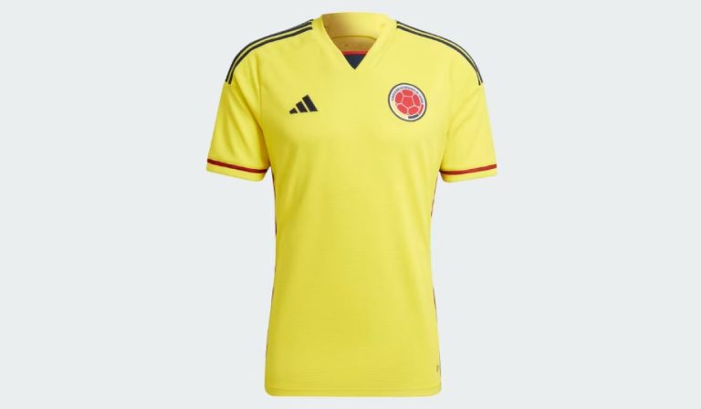 ¿Por qué la Federación Colombiana de Fútbol prohibió a influencer portar la camiseta de la tricolor en videos?