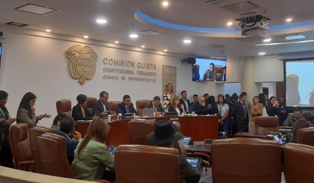 Diego Guevara, viceministro de Hacienda reveló fecha de primer debate de presupuesto general de la nación. Foto: Valora Analitik