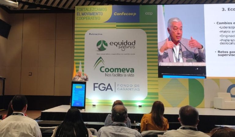 Superfinanciero propone aumentar tasa de ahorro en Colombia para mejorar crecimiento económico