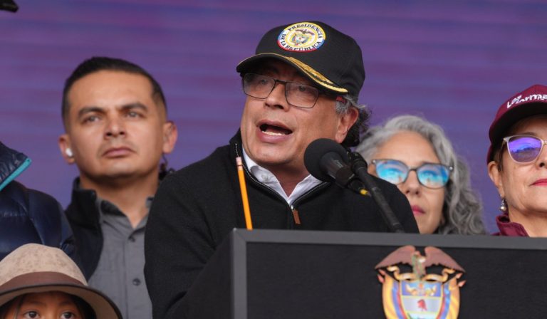 En Villavicencio, Petro lanza polémica propuesta de ‘nacionalizar’ vía al Llano