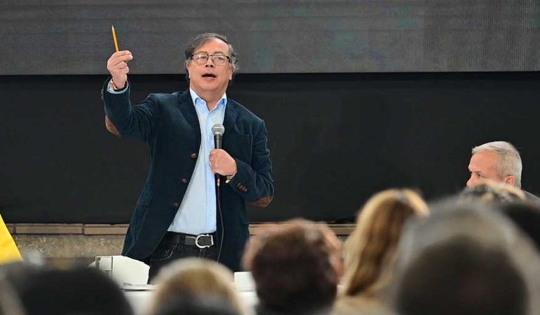 Petro ya tiene listo decreto que cambia las tarifas de energía en Colombia