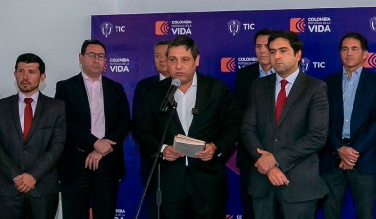 MinTIC revela billonario plan para conectividad con operadores en Colombia