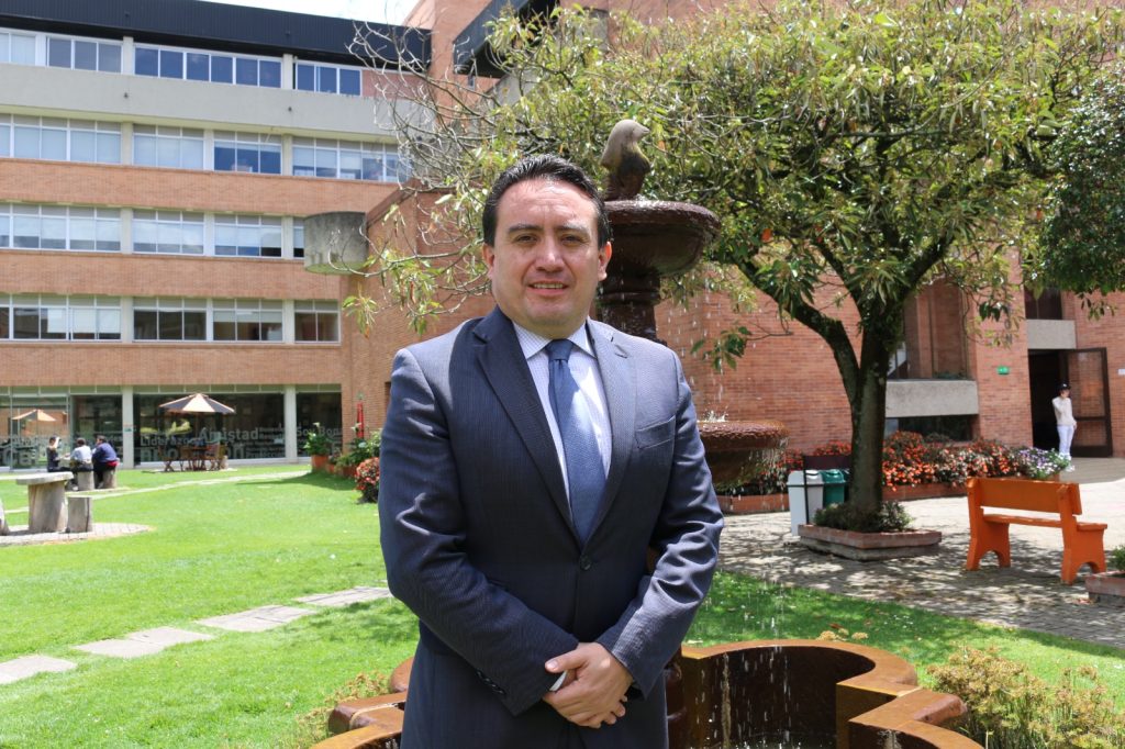 Néstor Preciado, decano de la facultad de ciencias económicas y administrativas de la universidad de San Buenaventura, sede Bogotá
