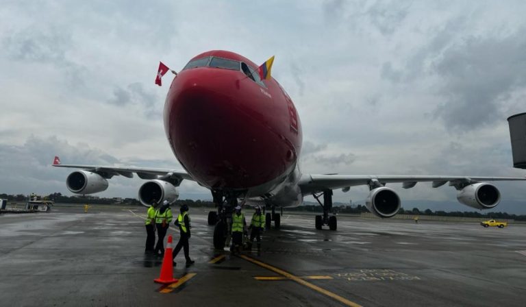 Aterriza en Colombia el primer vuelo directo de Edelweiss entre Zúrich y Bogotá