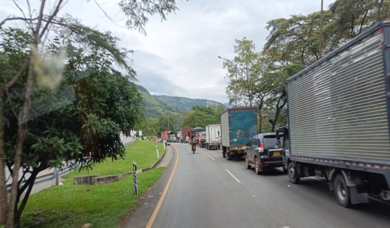 Coviandina aclara que aún no se ha decidido un cierre total de la vía Bogotá – Villavicencio