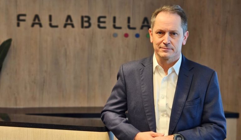 Alejandro González fue nombrado director general interino de Falabella