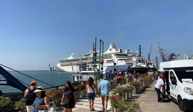 Luego de 10 años, el crucero Royal Caribbean vuelve a embarcar en Cartagena
